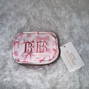 Ken’s Kustomz Jewlery Pouch- letter B